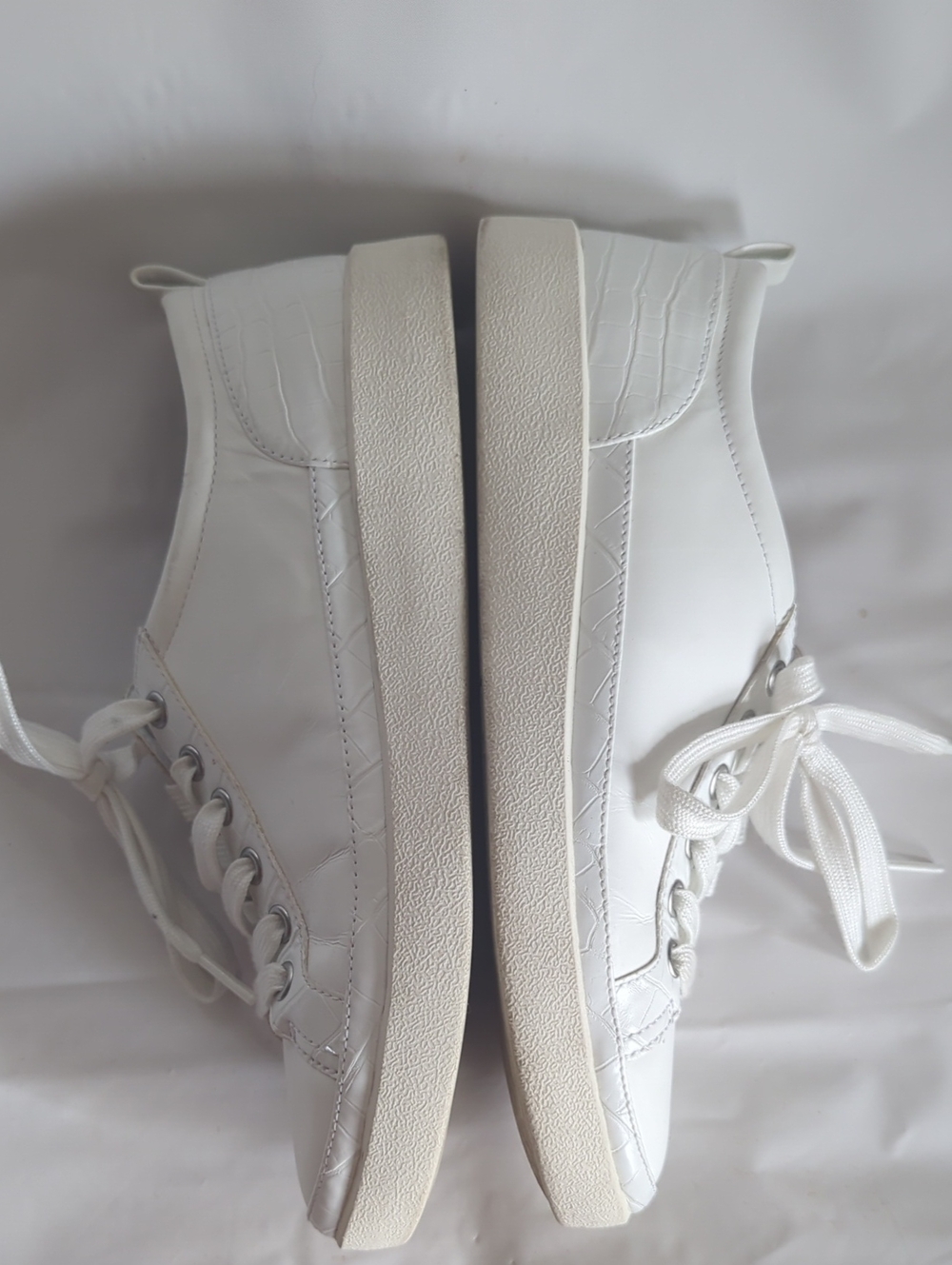 Vionic Women's Sneaker Winny Leather Crocodile Quiet Luxury Neutral Classic Sz 8 - Picture 4 of 13